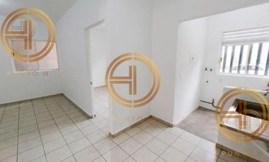 Casa En Venta en Iztapalapa A 10 Minutos De Metro Peñon Viejo