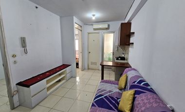 Di Jual Apartemen sertifikat, 2 kamar semi furnish tower Emerald Lt.15