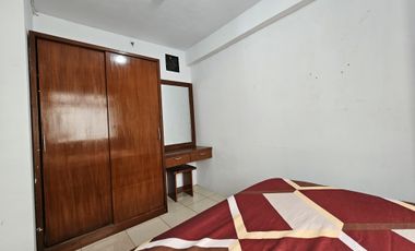 Di Jual Apartemen sertifikat, 2 kamar semi furnish tower Emerald Lt.15
