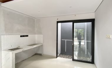 Siap Huni Rumah 2 Lantai