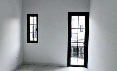 Rumah siap huni di jagakarsa jakarta selatan