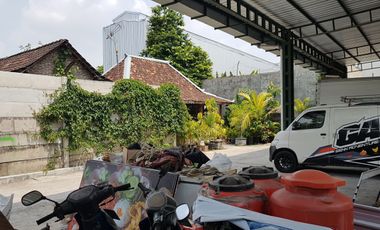 RUMAH PEDOPO + GARASI 400 m2 DI SRAGEN KOTA, JAWA TENGAH