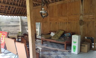 RUMAH PEDOPO + GARASI 400 m2 DI SRAGEN KOTA, JAWA TENGAH