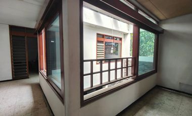 Jual cepat rumah di cihapit sayap riau bandung