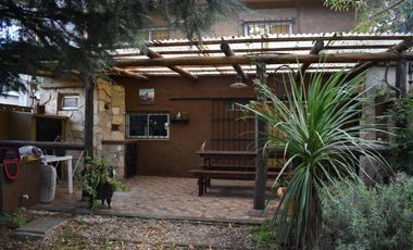 VENTA CASA 3 AMBIENTES PARQUE BRISTOL-MIRAMAR