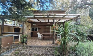 VENTA CASA 3 AMBIENTES PARQUE BRISTOL-MIRAMAR