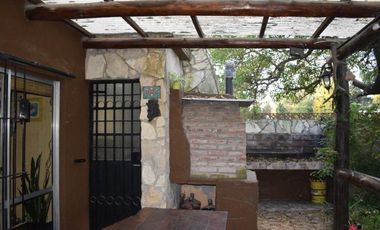 VENTA CASA 3 AMBIENTES PARQUE BRISTOL-MIRAMAR