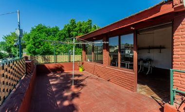 3amb con dependencia y playroom/multiuso Luminosa