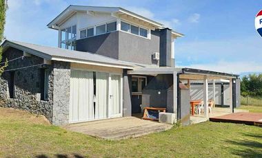 CASA VENTA COSTA ESMERALDA 5 AMBIENTES