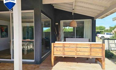 CASA VENTA COSTA ESMERALDA 5 AMBIENTES