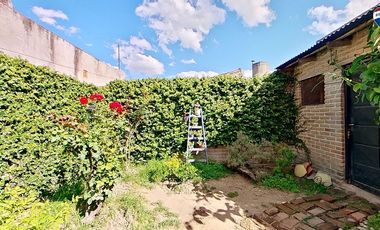 VENTA CASA 5 AMBIENTES, SARANDI (PH)