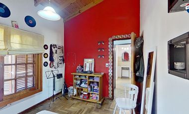 VENTA CASA 5 AMBIENTES, SARANDI (PH)