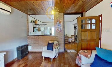 VENTA CASA 5 AMBIENTES, SARANDI (PH)