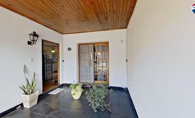 VENTA CASA 5 AMBIENTES, SARANDI (PH)