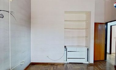 VENTA CASA 5 AMBIENTES, SARANDI (PH)