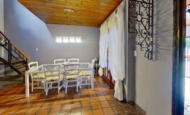 VENTA CASA 5 AMBIENTES, SARANDI (PH)