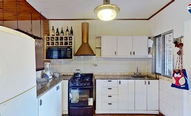 VENTA CASA 5 AMBIENTES, SARANDI (PH)