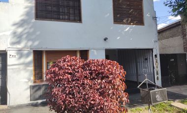 VENTA CASA 5 AMBIENTES, SARANDI (PH)