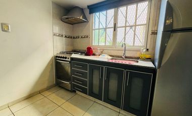 VENTA DEPARTAMENTO TRES AMBIENTES LANUS  COCHERA