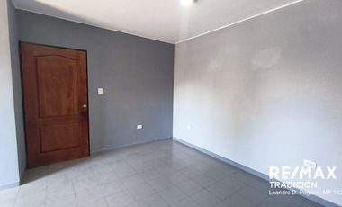 Departamento Venta 2 dorm c/coch. Microcentro Rcia
