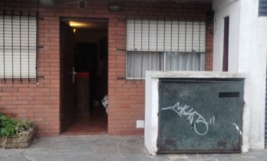 VENTA PH FRENTE PB 2 AMBIENTES FARO