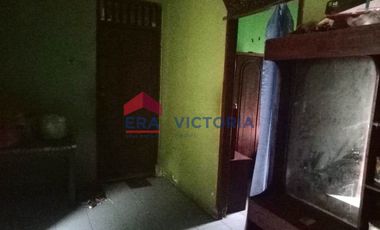 Rumah + Sawah DIJUAL terletak di jalan raya