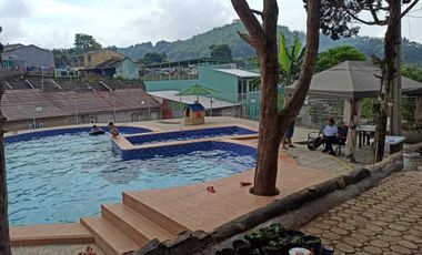 Jual Villa Puncak Cipanas dekat Istana Kepresidenan Villa Strawberry