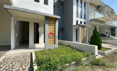Bella Mansion – Rumah 2 Lantai Siap Huni di Lokasi Premium!