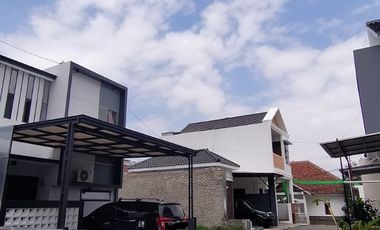 SAYANG JIKA DILEWATKAN! Rumah 2 LT Baru di Cluster Cihanjuang Cimahi