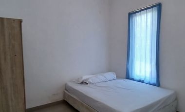 DISEWA RUMAH TAHUNAN BAGUS SIAPHUNI FURNISHED HARGA NEGO SENTUL CITY