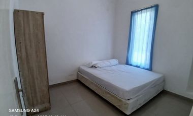 DISEWA RUMAH TAHUNAN BAGUS SIAPHUNI FURNISHED HARGA NEGO SENTUL CITY