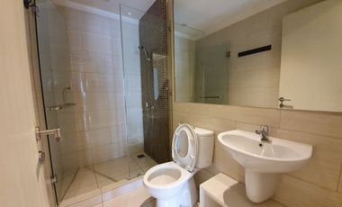 Jual Sewa Rumah Town House Riviera Mansion Waterplace Pakuwon Indah