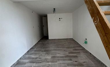 Venta Ph en Duplex 2 ambientes con balcón. en Playa Dorada