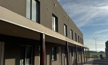 Venta Ph en Duplex 2 ambientes con balcón. en Playa Dorada