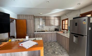 Venta casa B° Los Castaños Chacras de Coria