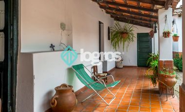 Casa en venta con cochera en La Caldera, Salta