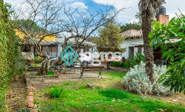 Casa en venta con cochera en La Caldera, Salta