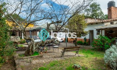 Casa en venta con cochera en La Caldera, Salta