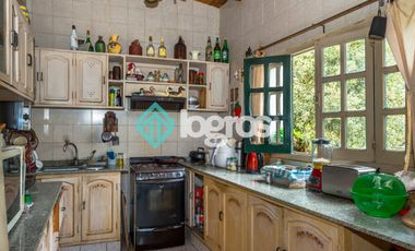 Casa en venta con cochera en La Caldera, Salta