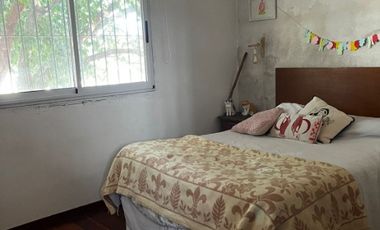Casa PH en venta en Lanus Oeste