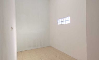 Disewakan Rumah Bagus Bersih Siap Huni Jl. Ngagel Mulyo XVI, Surabaya