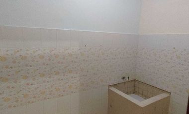 Disewakan Rumah Bagus Bersih Siap Huni Jl. Ngagel Mulyo XVI, Surabaya