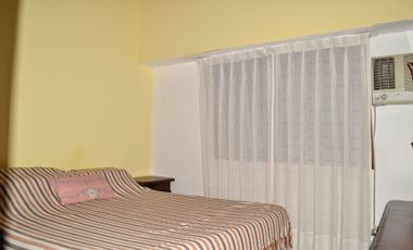 CASA EN VENTA LOMAS DE ZAMORA CON JARDIN Y GALPON