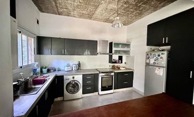 Venta Casa 4 ambientes, PILETA El Pato Berazategui