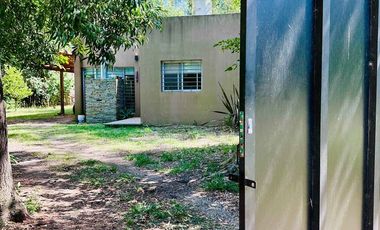 Venta Casa 4 ambientes, PILETA El Pato Berazategui