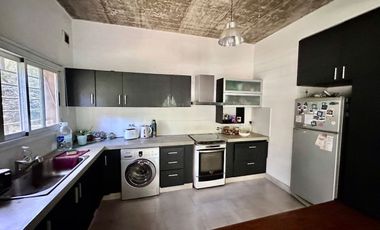 Venta Casa 4 ambientes, PILETA El Pato Berazategui