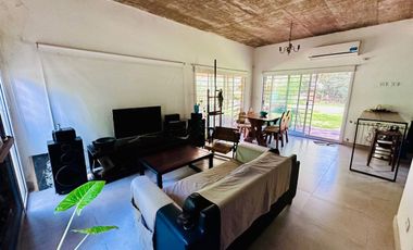 Venta Casa 4 ambientes, PILETA El Pato Berazategui