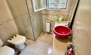 Venta Casa 4 ambientes, PILETA El Pato Berazategui