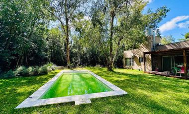 Venta Casa 4 ambientes, PILETA El Pato Berazategui