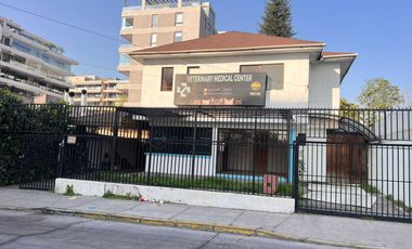 Local comercial en arriendo en VITACURA